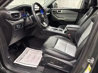Ford Explorer 2023 AWD XLT SUV de 4 puertas
