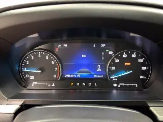Ford Explorer 2023 AWD XLT SUV de 4 puertas
