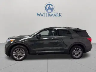 Ford Explorer 2023 AWD XLT SUV de 4 puertas