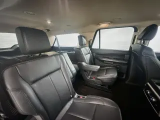 Ford Expedition MAX 2022 4x4 XLT 4dr SUV