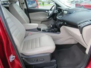 Ford Escape 2017 Titanium 4p SUV