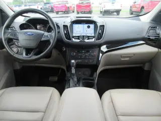 Ford Escape 2017 Titanium 4p SUV