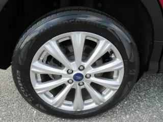 Ford Escape 2017 Titanium 4p SUV