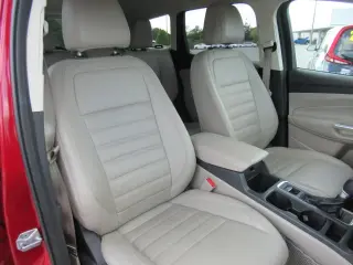 Ford Escape 2017 Titanium 4p SUV