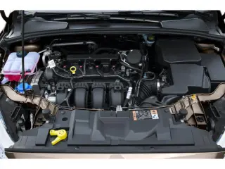 Ford Focus 2018 SEL 4dr Sedán