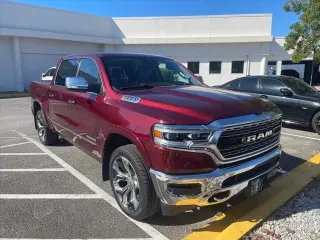Ram 1500 2020 4x4 Limited 4 puertas Crew Cab 5.6 pies SB Pickup