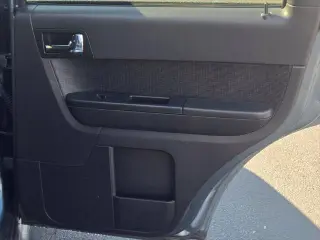 Ford Escape 2011 AWD Limited 4dr SUV