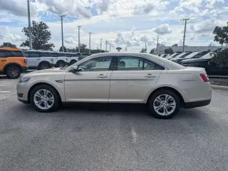 Ford Taurus 2017 SEL 4p Sedan