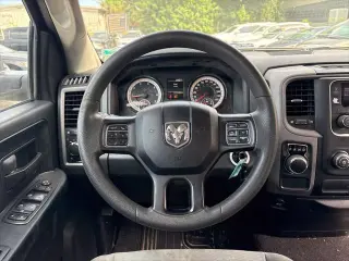 Ram 1500 2018 4x2 Tradesman 4p Cubica Quad Cab 6.3 ft. CA Pickup