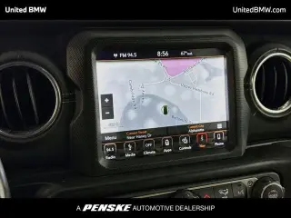 Jeep Wrangler Ilimitado 2018 4x4 Sahara 4p SUV (lanzamiento de mitad de año)