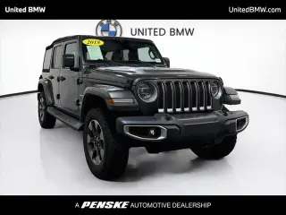 Jeep Wrangler Ilimitado 2018 4x4 Sahara 4p SUV (lanzamiento de mitad de año)