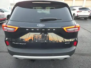 Ford Escape 2023 AWD Platinum 4dr SUV