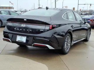 Hyundai SONATA Hybrid 2026 Limited 4dr Sedan