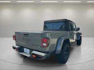 Jeep Gladiator 2022 4x4 Mojave 4p. Cabina de tripulación 5.0 ft. SB