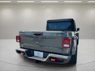 Jeep Gladiator 2022 4x4 Mojave 4p. Cabina de tripulación 5.0 ft. SB