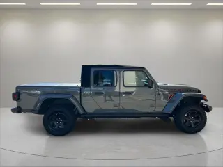 Jeep Gladiator 2022 4x4 Mojave 4p. Cabina de tripulación 5.0 ft. SB