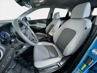 Hyundai KONA 2022 SE 4p Crossover