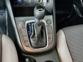 Hyundai KONA 2022 SE 4p Crossover