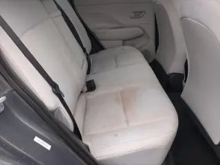 Hyundai KONA 2025 AWD SEL 4dr Crossovero suburbano