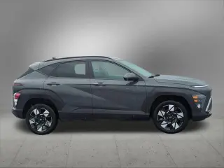 Hyundai KONA 2025 AWD SEL 4dr Crossovero suburbano