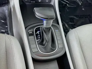 Hyundai KONA 2024 SEL 4p Crossover
