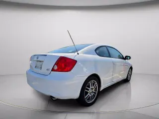 Scion tC 2007 2dr Hatchback (2.4L I4 4V)