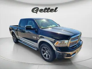 Ram 1500 2015 4x4 Laramie 4dr Crew Cab 5.5 ft. SB Pickup