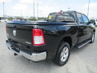 Ram 1500 2021 4x4 Big Horn 4dr Quad Cab 6.4 ft. SB Pickup