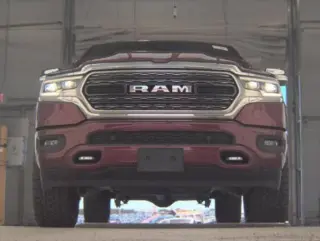 Ram 1500 2022 4x4 Limited 4p Cabina de Tripulacion 5.6 ft. SB Pickup