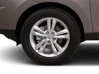Hyundai TUCSON 2010 GLS 4p SUV 6A