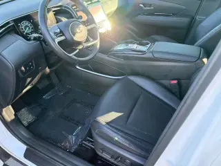 Hyundai TUCSON Híbrido enchufe 2023 AWD Limited 4p SUV