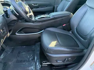 Hyundai TUCSON Híbrido enchufe 2023 AWD Limited 4p SUV