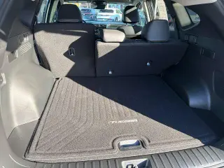 Hyundai TUCSON Híbrido enchufe 2023 AWD Limited 4p SUV