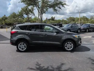 Ford Escape 2019 SE 4dr SUV