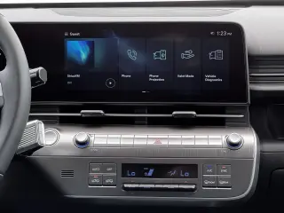 Hyundai KONA 2026 SEL Premium 4p SUV