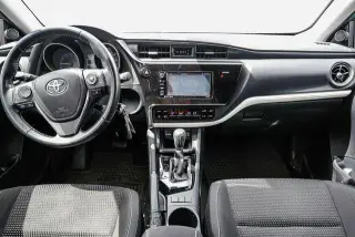 Toyota Corolla iM 2018 4dr Hatchback CVT