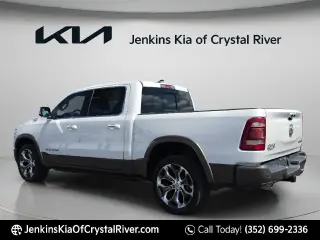 Ram 1500 2020 4x4 Laramie Longhorn 4p Cab Camioneta 5.6 ft. SB