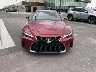 Lexus IS 300 2021 4dr Sedán