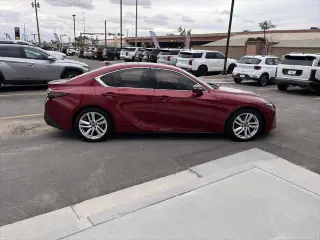 Lexus IS 300 2021 4dr Sedán