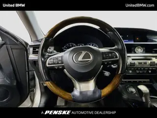 Lexus ES 350 2016 4p Sedana
