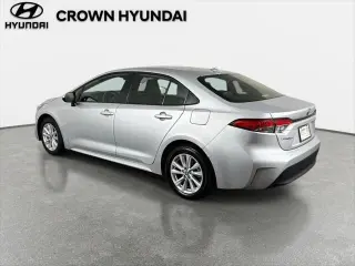 Toyota Corolla Hybrid 2024 LE 4p Sedana