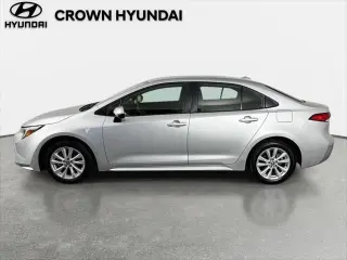 Toyota Corolla Hybrid 2024 LE 4p Sedana