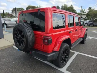 Jeep Wrangler 2024 4x4 Sahara 4xe 4dr SUV