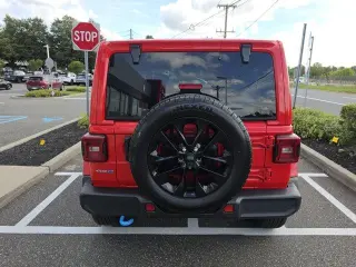 Jeep Wrangler 2024 4x4 Sahara 4xe 4dr SUV