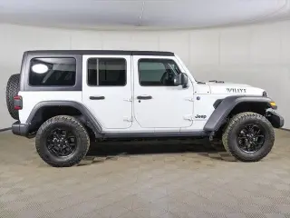 Jeep Wrangler 2024 4x4 Willys 4xe 4p SUV