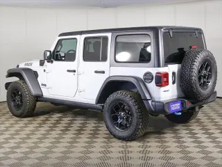 Jeep Wrangler 2024 4x4 Willys 4xe 4p SUV