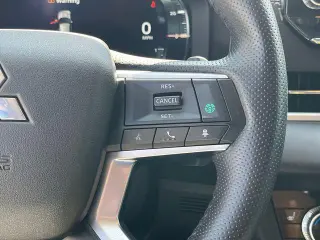Mitsubishi Outlander 2024 AWD SE 4p SUV