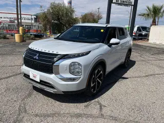 Mitsubishi Outlander 2024 AWD SE 4p SUV
