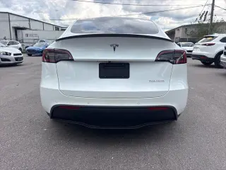 Tesla Modelo Y 2022 AWD Performance 4p Crossover