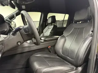 Jeep Wagoneer 2023 4x2 Serie III 4p SUV
